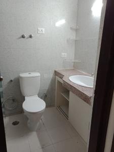 Bathroom Image of 1040 Sq.ft 2 BHK Apartment / Flat for sale in Logix Blossom Greens, Sector 143 Noida for Rs. 7300000