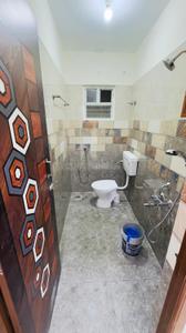 Bathroom Image of 851 Sq.ft 2 BHK Apartment / Flat for rent in Iyyappanthangal Chennai for Rs. 22000