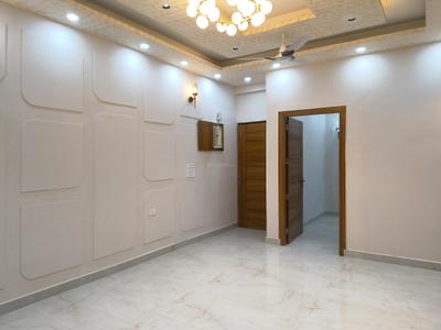 Living Room Image of 1370 Sq.ft 3 BHK Builder Floor for sale in Indirapuram Ghaziabad for Rs. 13000000