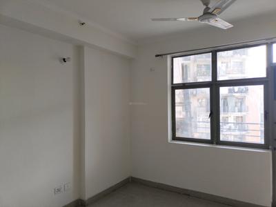Living Room Image of 884 Sq.ft 2 BHK Apartment / Flat for sale in Amrapali Pan Oasis, Sector 70 Noida for Rs. 10000000