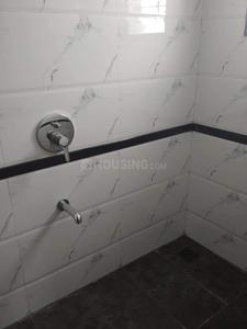 Bathroom Image of 700 Sq.ft 1 BHK Apartment / Flat for rent in Garve Golden Treasures Wing B, Punawale Pune for Rs. 18000