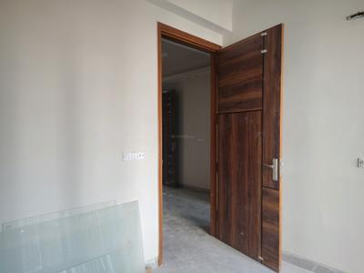 Bedroom Image of 550 Sq.ft 1 BHK Apartment / Flat for rent in Chhattarpur New Delhi for Rs. 21000