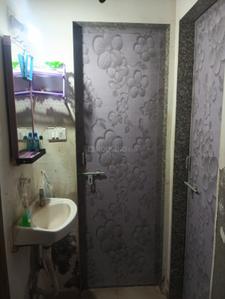 Bathroom Image of 657 Sq.ft 1 BHK Apartment / Flat for sale in Tragad Ahmedabad for Rs. 3050000
