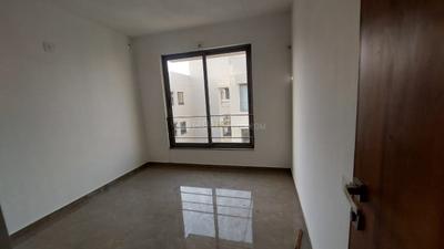 Bedroom Image of 1500 Sq.ft 3.5 BHK Apartment / Flat for rent in Malabar Exotica, Tragad Ahmedabad for Rs. 28000