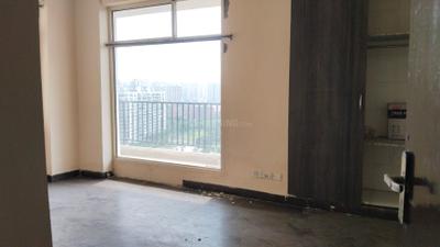 Bedroom Image of 1360 Sq.ft 3 BHK Apartment / Flat for sale in Panchsheel Wellington, Crossings Republik Ghaziabad for Rs. 13000000