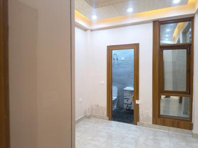 Bedroom Image of 1300 Sq.ft 3 BHK Builder Floor for sale in Indirapuram Ghaziabad for Rs. 8500000