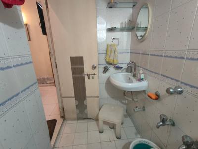 Bathroom Image of 2700 Sq.ft 4 BHK Independent House for sale in Ramdev Nagar Ahmedabad for Rs. 37500000