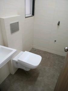 Eastern Winds Attached Bathroom with Bedroom Two 2