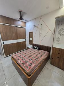 Bedroom Image of 1300 Sq.ft 3 BHK Apartment / Flat for rent in Vaishnodevi Kingston, Pal Gam Surat for Rs. 52000