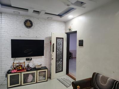 Living Room Image of 700 Sq.ft 2 BHK Apartment / Flat for rent in Raunak Unnathi Greens, Kasarvadavali Thane for Rs. 17700