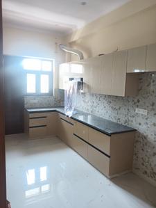 Kitchen Image of 2500 Sq.ft 3 BHK Builder Floor for rent in Sector 23 Noida for Rs. 62000
