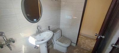 Bathroom Image of 680 Sq.ft 1 BHK Apartment / Flat for sale in Morta Village Ghaziabad for Rs. 3200000