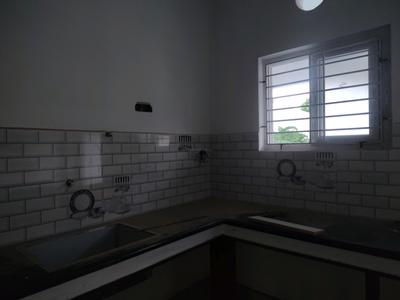 Kitchen Image of 1450 Sq.ft 3 BHK Apartment / Flat for sale in Kovilambakkam Chennai for Rs. 10005000