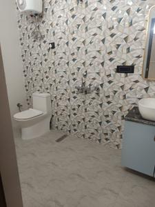 Bathroom Image of 15000 Sq.ft 7 BHK Villa for sale in Sector 47 Noida for Rs. 160000000
