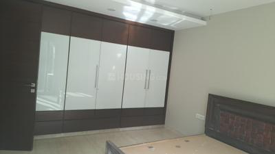 Bedroom Image of 2700 Sq.ft 4 BHK Builder Floor for sale in New Friends Colony New Delhi for Rs. 125000000