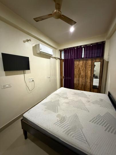 Sector 63 A Bedroom 1