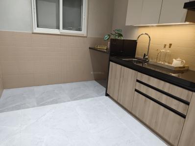 Kitchen Image of 1081 Sq.ft 3 BHK Apartment / Flat for sale in Venkatesh The Titan Towers, Undri Pune for Rs. 8000000