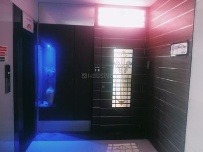 Bedroom Image of 1500 Sq.ft 4 BHK Apartment / Flat for rent in Mulund West Mumbai for Rs. 110000