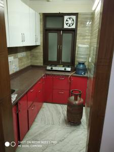 Kitchen Image of 938 Sq.ft 2 BHK Builder Floor for rent in Karol Bagh New Delhi for Rs. 24092