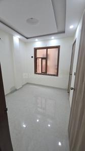 Bedroom Image of 675 Sq.ft 3 BHK Builder Floor for sale in Laxmi Nagar New Delhi for Rs. 6800000