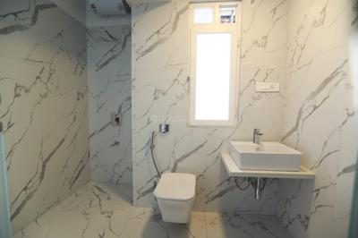Image of 750 Sq.ft 2 BHK Apartment / Flat for sale in Concrete Sai Sanskar, Chembur, Mumbai for Rs. 23500000