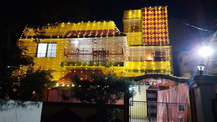 Gayatri Nagar, Shankar Nagar Building View 1