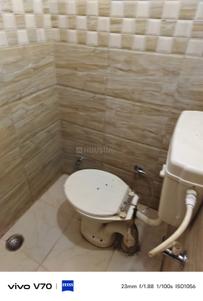 Bathroom Image of 670 Sq.ft 2 BHK Builder Floor for sale in Patel Nagar New Delhi for Rs. 6000000