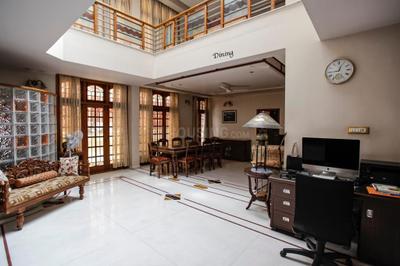 Hall Image of 6000 Sq.ft 4 BHK Independent House for sale in JP Nagar Bengaluru for Rs. 180000000