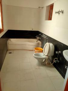 Image of 500 Sq.ft 1 RK Builder Floor for rent in Gomti Nagar, Lucknow for Rs. 13500