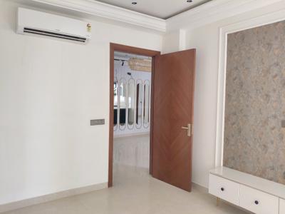 Bedroom Image of 2100 Sq.ft 4 BHK Builder Floor for sale in Ansal Versalia, Sector 67 Gurgaon for Rs. 29900000
