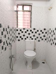 Bathroom Image of 947 Sq.ft 3 BHK Apartment / Flat for rent in Imperial Riddhi Siddhi, Joka Kolkata for Rs. 20800