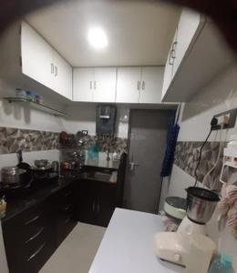 Kitchen Image of 280 Sq.ft 1 RK Apartment / Flat for rent in Kandivali West Mumbai for Rs. 22000