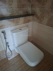 Bathroom Image of 1080 Sq.ft 2 BHK Apartment / Flat for rent in Ramapuram Chennai for Rs. 32000