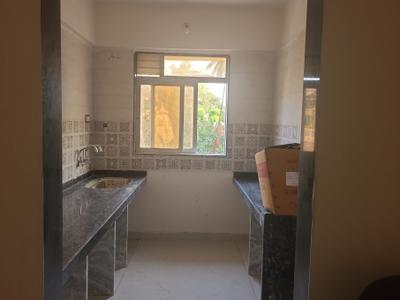 Kitchen Image of 450 Sq.ft 1 BHK Apartment / Flat for sale in Kalyan East Kalyan for Rs. 4000000