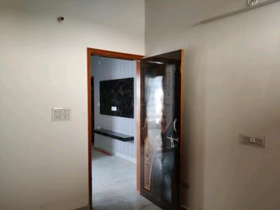 Bedroom Image of 750 Sq.ft 2 BHK Builder Floor for sale in DLF Ankur Vihar Ghaziabad for Rs. 2330420