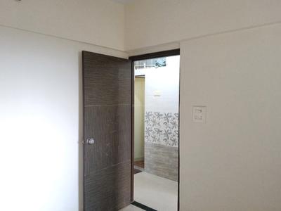 Bedroom Image of 900 Sq.ft 2 BHK Apartment / Flat for rent in Sudarshan Sky Garden, Kasarvadavali Thane for Rs. 30000