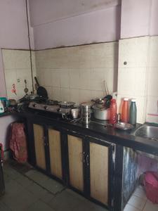 Kitchen Image of 650 Sq.ft 2.5 BHK Apartment / Flat for rent in Vashi Navi Mumbai for Rs. 45000