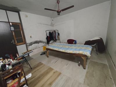 Bedroom Image of 1000 Sq.ft 2 BHK Builder Floor for rent in Sanjay Nagar Jammu for Rs. 8000