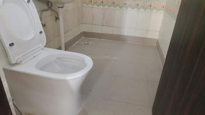 Image of 1900 Sq.ft 4 BHK Apartment / Flat for rent in Sector 11 Dwarka, New Delhi for Rs. 55000