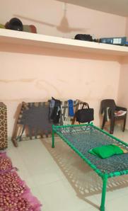 Bedroom Image of 750 Sq.ft 1.5 BHK Builder Floor for rent in Pethapur Gandhinagar for Rs. 8000