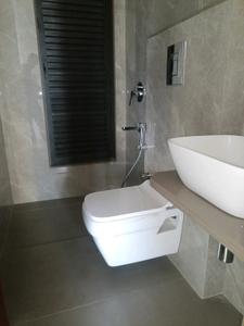 Common Bathroom Image of 1700 Sq.ft 3 BHK Apartment / Flat for sale in Punit Imperia, Kharghar Navi Mumbai for Rs. 25000000