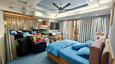 Bedroom Image of 3200 Sq.ft 4.5 BHK Builder Floor for sale in Lokhandwala Cannon, Bandra West Mumbai for Rs. 160000000