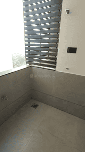 Image of 963 Sq.ft 2 BHK Apartment / Flat for rent in Agora City Centre, Karelibagh, Vadodara for Rs. 25000