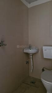 Bathroom Image of 1600 Sq.ft 3.5 BHK Apartment / Flat for sale in Terrace Homes, Noida Extension Greater Noida for Rs. 12435000