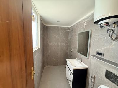 Image of 16200 Sq.ft 5 BHK Farm House for sale in Chhattarpur, New Delhi for Rs. 350000000