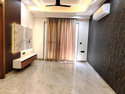 Living Room Image of 1800 Sq.ft 3 BHK Builder Floor for sale in Paras Square, Sector 59 Gurgaon for Rs. 23000000