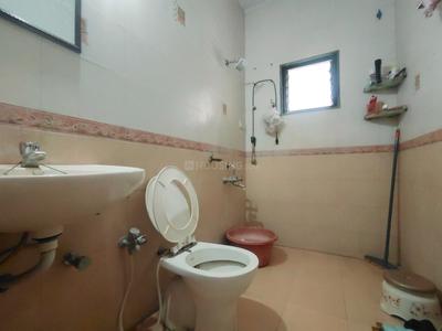 Bathroom Image of 1850 Sq.ft 3 BHK Apartment / Flat for sale in Diwalipura Vadodara for Rs. 5500000