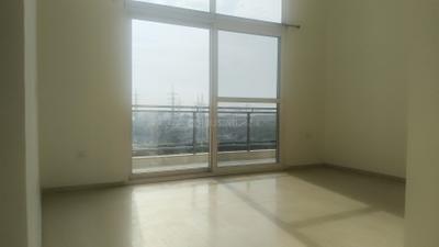 Living Room Image of 2500 Sq.ft 3.5 BHK Apartment / Flat for sale in Mahagun Mezzaria, Sector 78 Noida for Rs. 43000000