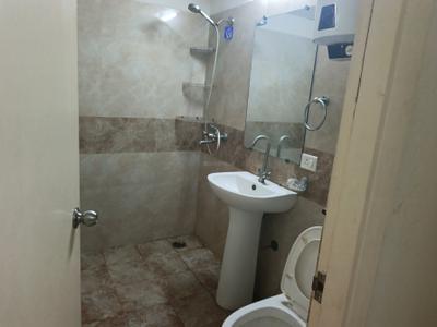 Image of 954 Sq.ft 2 BHK Apartment / Flat for rent in Gaurs Siddhartham, Siddharth Vihar, Ghaziabad for Rs. 24000