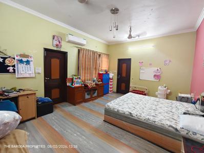 Bedroom Image of 3500 Sq.ft 3 BHK Villa for sale in Akota Vadodara for Rs. 45000000